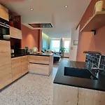Apartament Descente A La *